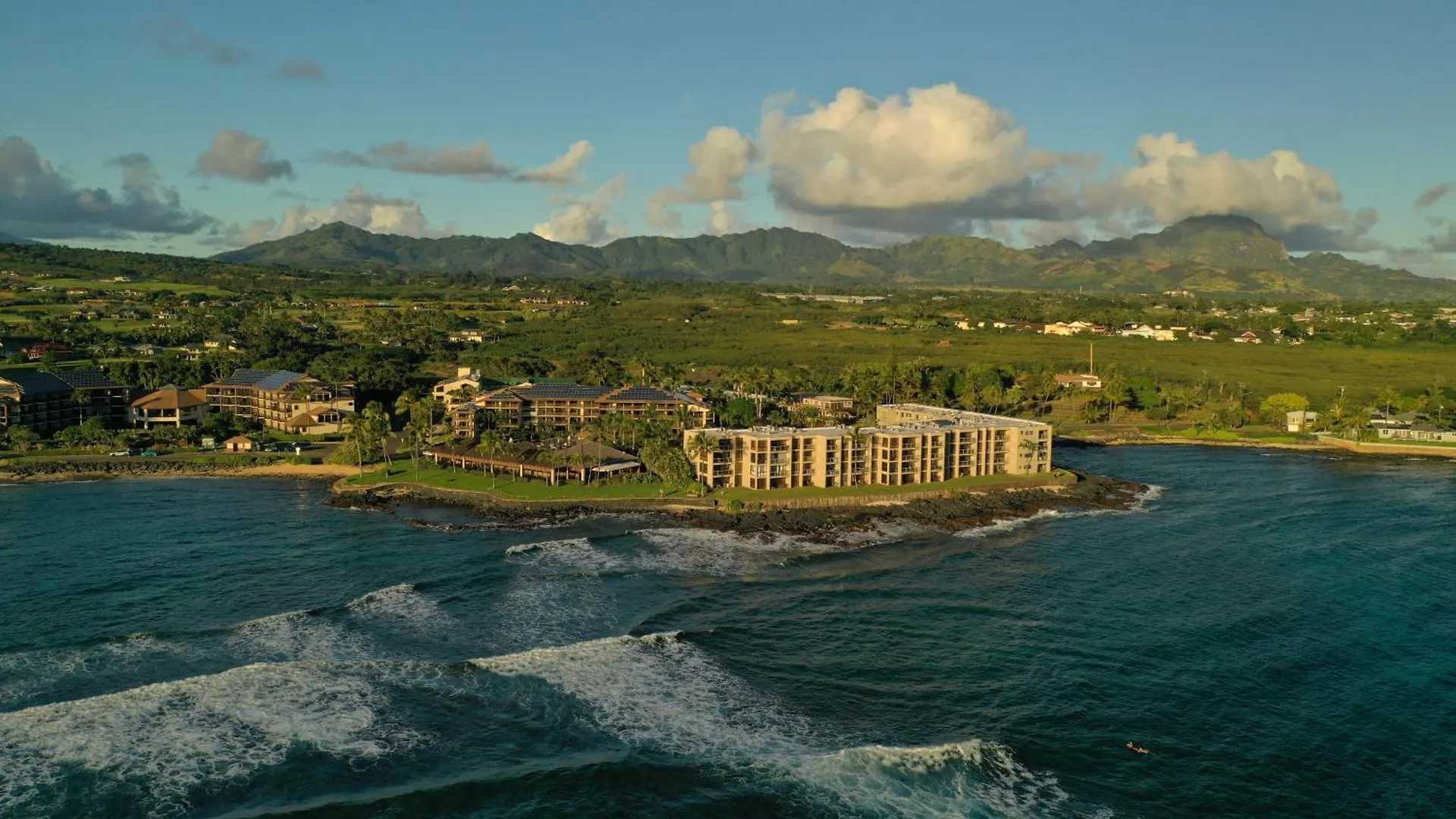 Kuhio Shores 319: Oceanfront In Poipu With A/C! Koloa United States